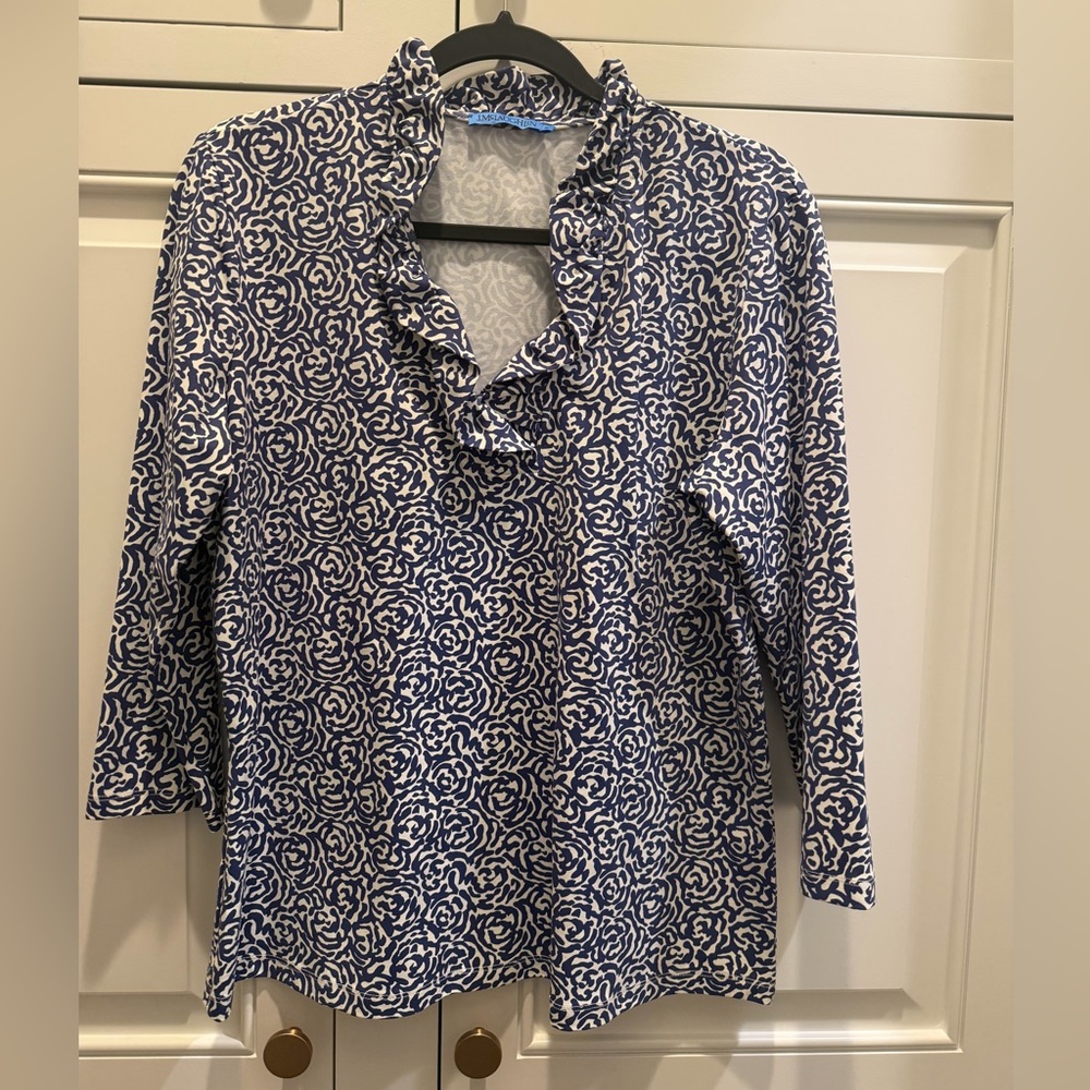 J. McLaughlin Navy and White Swirl Blouse